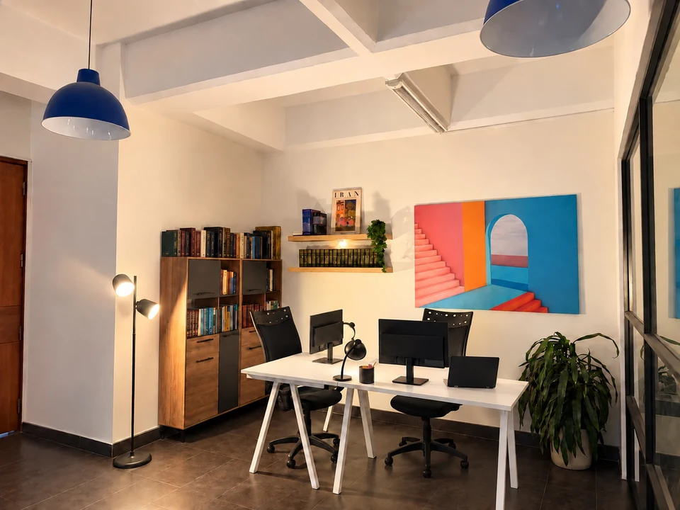 Library and workstations at Marín Ortega
